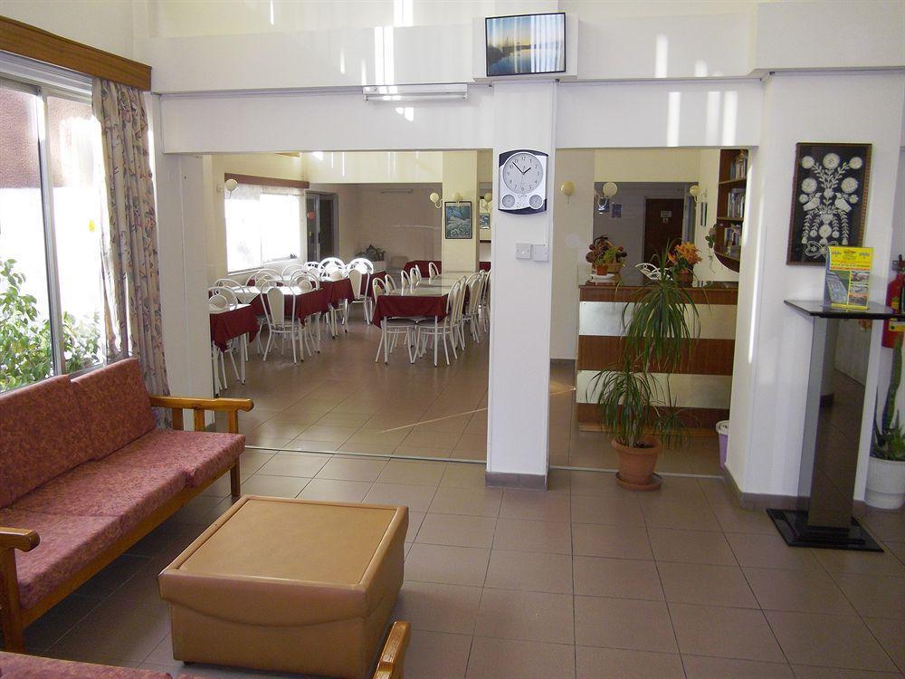 Onisillos Hotel Larnaca Dış mekan fotoğraf