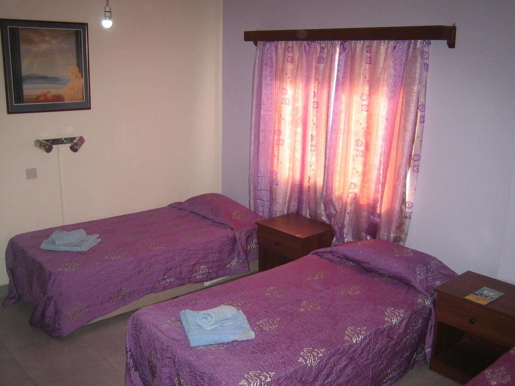 Onisillos Hotel Larnaca Dış mekan fotoğraf