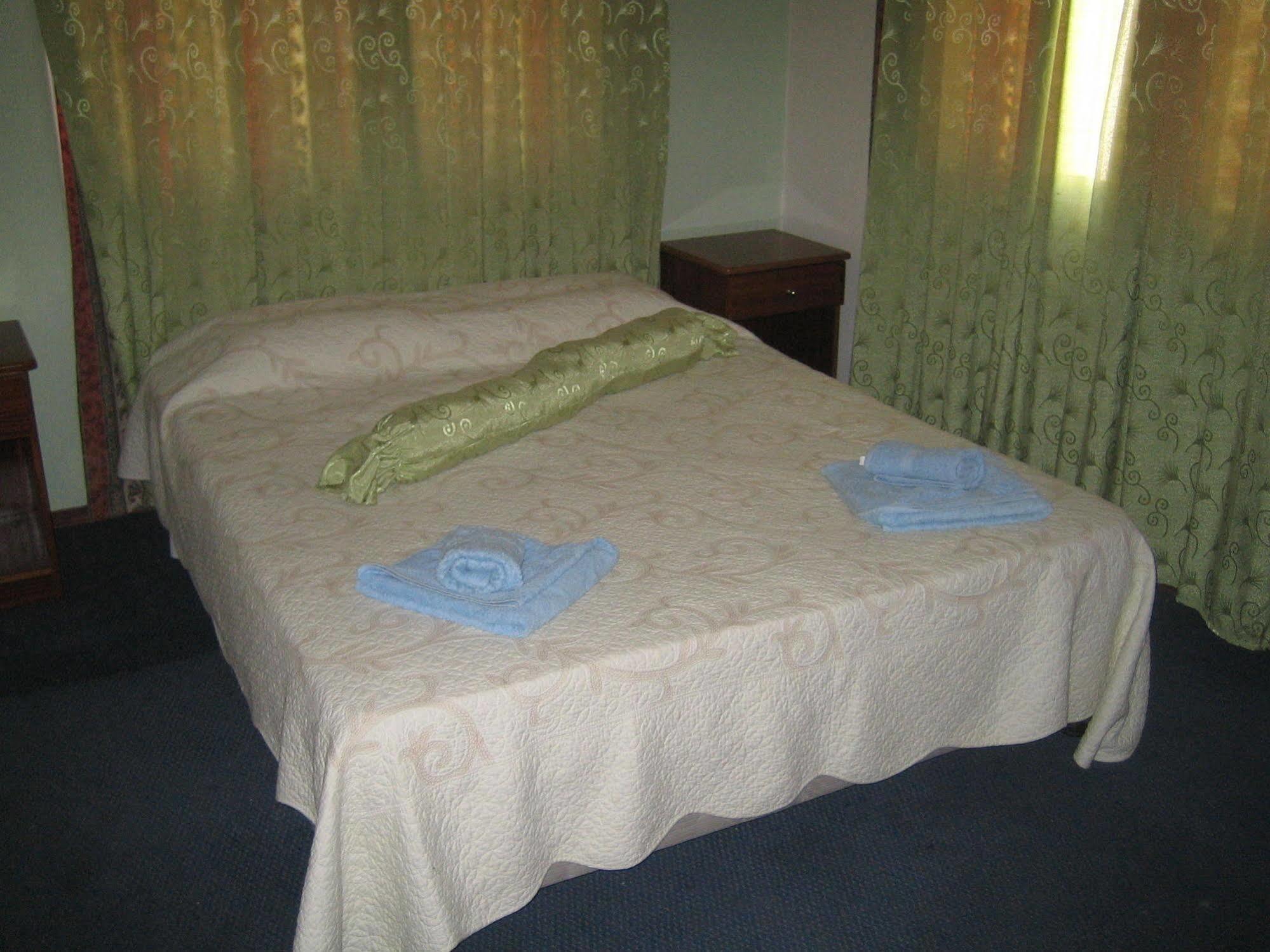 Onisillos Hotel Larnaca Dış mekan fotoğraf